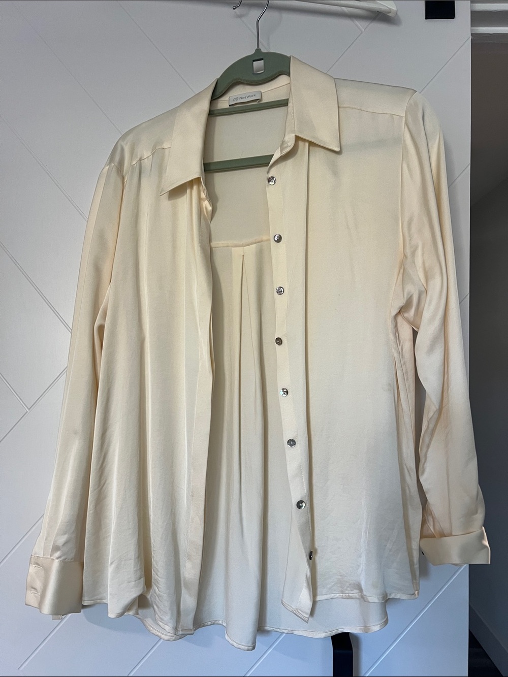 Women’s Cream Button-Front Draped Shirt